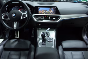 BMW 330e xDrive M Sport,HUD,Leder,H&K,Sport Boost